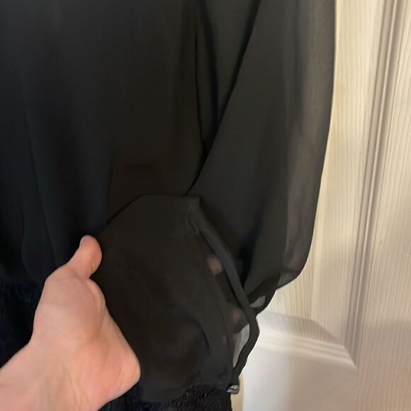 BCBGeneration Long sleeve romper small Black - Picture 4 of 10